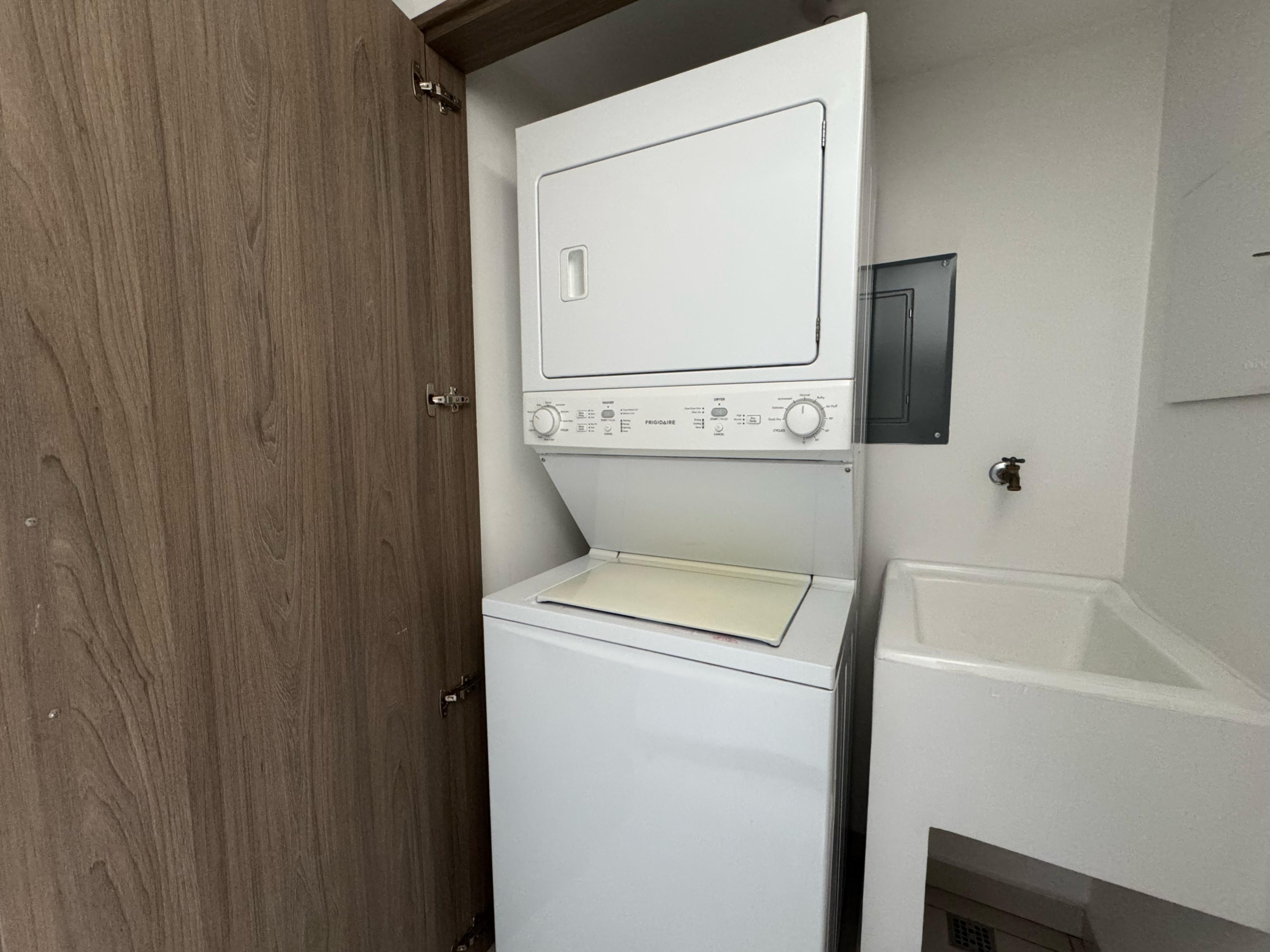 Área de lavado. Apartamentos en venta en Rohrmoser, San José.