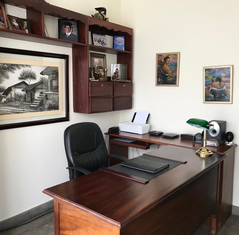 Oficina. Casa en venta en condominio. La Rivera, Belén, Heredia.