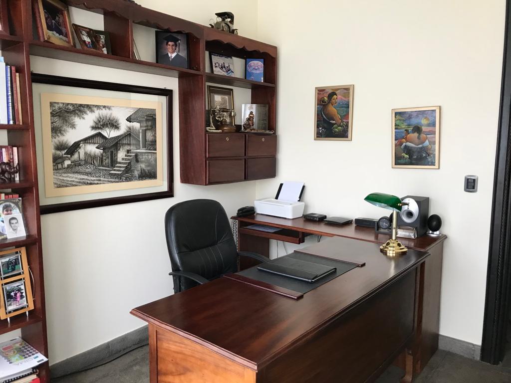 Oficina. Casa en venta en condominio. La Rivera, Belén, Heredia.