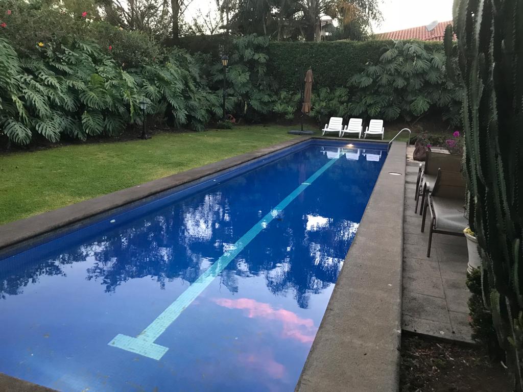 Piscina. Casa en venta en condominio. La Rivera, Belén, Heredia.