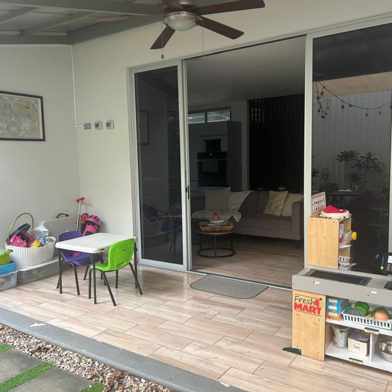 Terraza. Casa en venta en condominio. Pozos, Santa Ana, San José.