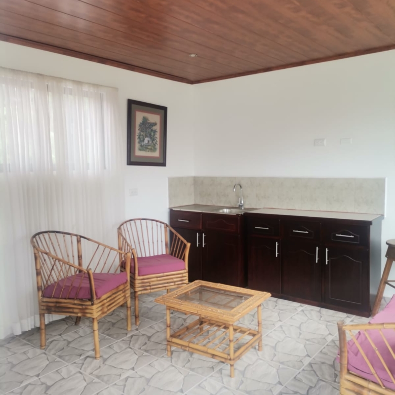 Hermosa casa en venta en residencial. Guachipelín, Escazú, San José.